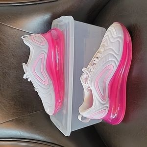 Nike Women's Air Max 720